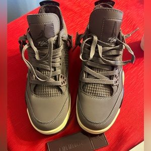 A Ma Maniére x Air Jordan 4 Retro 'Violet Ore' size 5 in men/7 in women’s